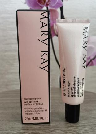 Вирівнювальна основа spf 15

mary kay мері кей