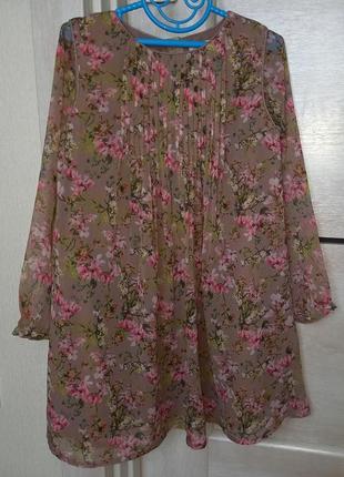 Лёгкое нарядное платье с длинным рукавом для девочки 4-5 лет 110