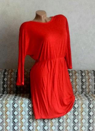 Платье лёгкое ярко-красное вискоза.