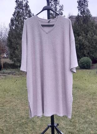 Стильна сукня- футболка вільного прямого крою на великий розмір