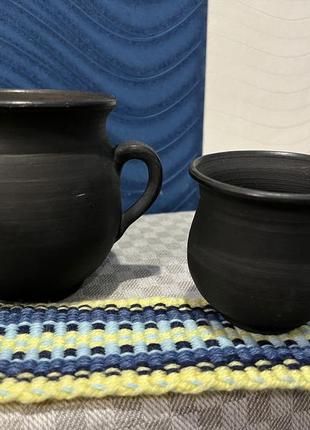 Авторская черная глиняная кружка 10 см. дымная керамика