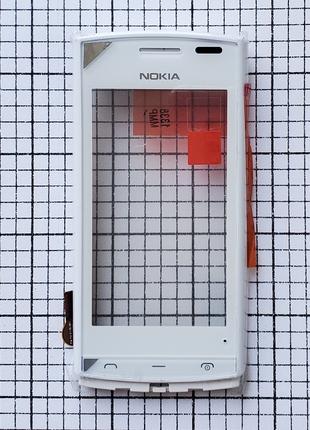 Тачскрин Nokia 500 сенсор с рамкой для телефона белый