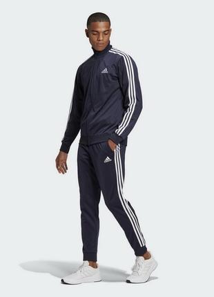 Оригинальный спортивный костюм adidas