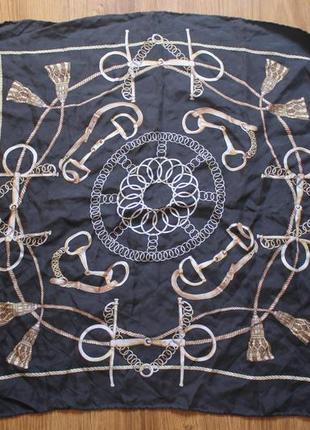Шелковый платок среднего размера codello