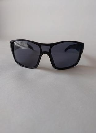 Мужские черные солнцезащитные очки
