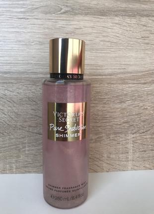 Парфюмированный спрей для тела Pure Seduction shimmer Victoria...