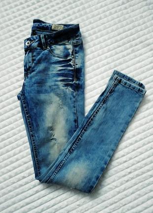 Жіночі стильні джинси скіні cara