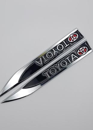 Эмблема на крыло Toyota (чёрный)