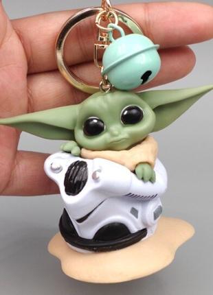 Брелок на ключи плотная резина бейби Йода Baby Yoda малыш Йода...