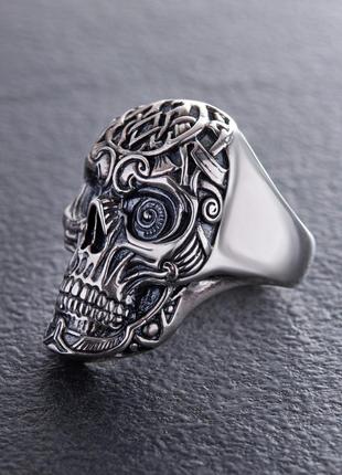 Серебряное мужское кольцо с черепом (чернение) 112190