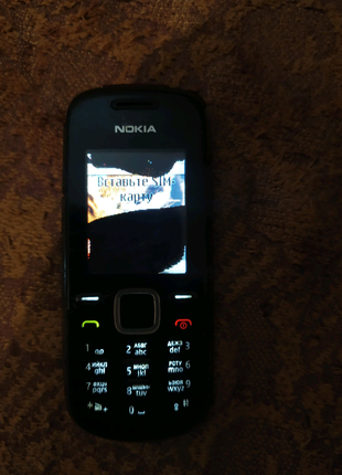 Nokia 1661 екран побитий