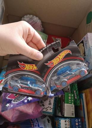 Машинка hot wheels оригінал від mattel rally cat