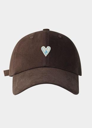 Жіноча кепка бейсболка з сердечком женская кепка 1356