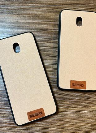 Чехол-накладка на телефон Xiaomi Redmi 8A бежевого цвета