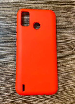 Чохол-накладка на телефон Tecno Spark 6 Go з мікрофіброю черво...