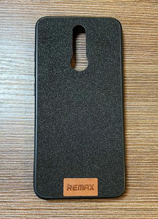 Чехол-накладка на телефон Xiaomi Redmi 8 черного цвета