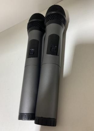 Б/у Комплект 2 беспроводных микрофона и приемник