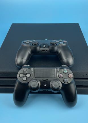 Playstation 4 Pro CUH-72** 1Tb, Два джойстики, Гарантія