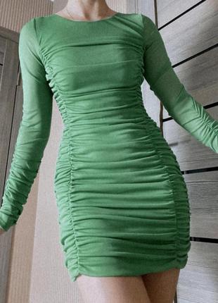 Яркое зеленое платье h&amp;m