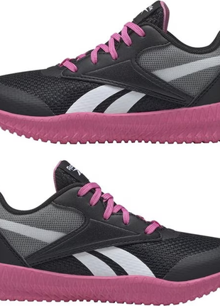 Легенькі бігові кросівки для дівчаток від reebok англія (оригі...