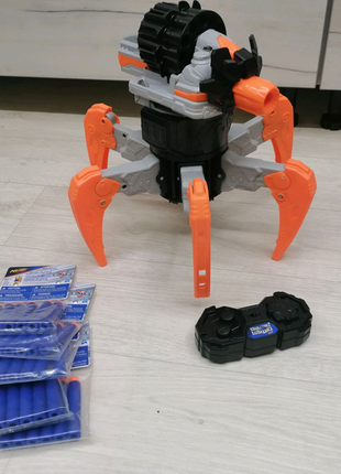 Радиоуправляемый робот Нерф "паук" на лапах б.у. Nerf Terradrone