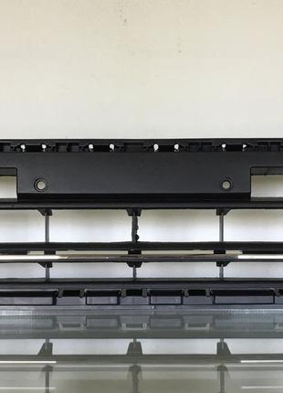 Нижняя решетка переднего бампера VW Jetta 15-18 16D853677D, 5C...