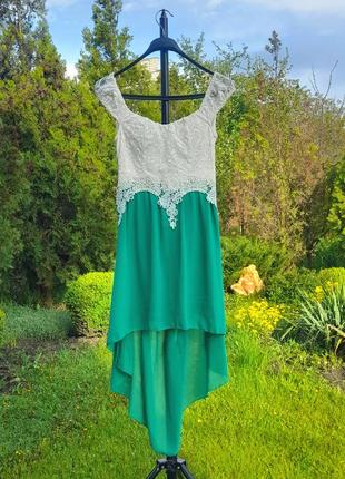 Платье асимметричное зеленый шифон/ белое кружево
