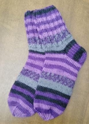 Домашні вязані шкарпетки