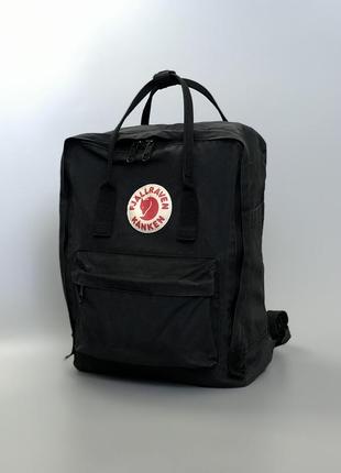 Черный рюкзак fjallraven kanken с логотипом, лого, черная сумк...