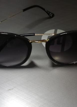 Сонцезахисні окуляри очки солнцезащитные италия lg