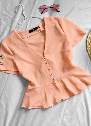 Нежная розовая блуза с баской от missguided