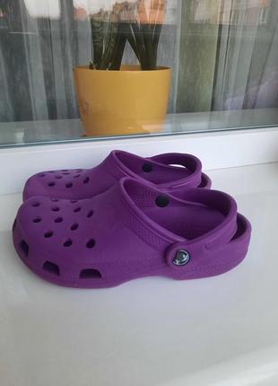 Сандали crocs. 33-35