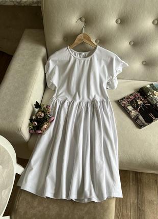 Белое хлопковое платье с рюшами pudra