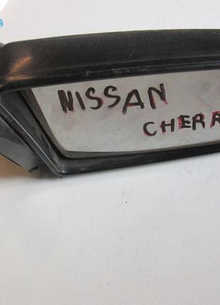 Зеркало правое Nissan Cherry №85
