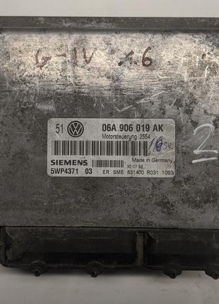 Блок управления двигателем Volkswagen Golf 4 Bora 1.6 №2 06a90...