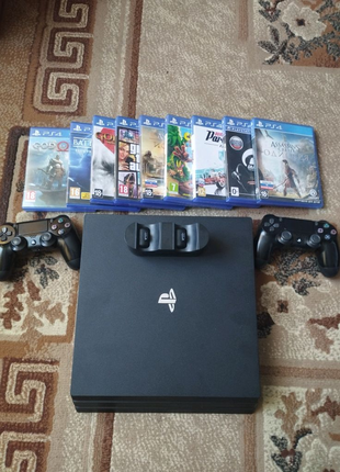 Sony PlayStation 4 pro 1ТБ Комплект