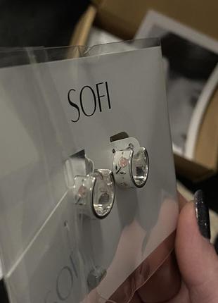 Набор серебряного набора от sofi кольцо серьги