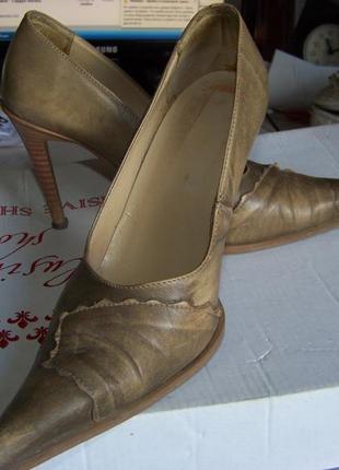 Продажа-обмен туфли цвет хаки кожаные женские 37р
