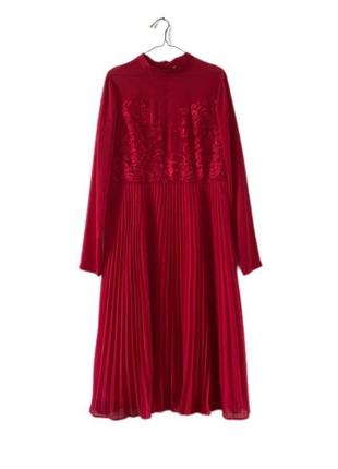 Красное, длинное, платье, asos, с вышивкой, плиссе, плиссирова...
