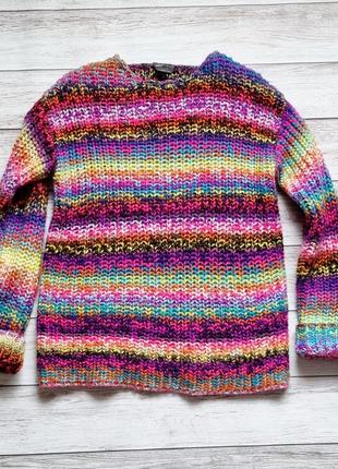 Яркий вязаный батальный свитер оверсайз