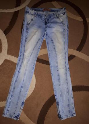 Жіночі джинси розмір 30