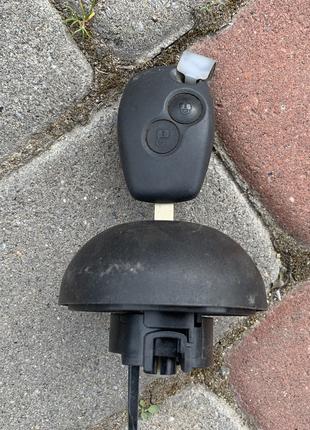 Крышка топливного бака с ключем Renault Kangoo 2008-2018 82004...