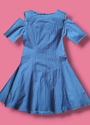 Женское голубое платье