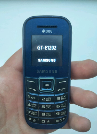 Телефон samsung gt-e1202