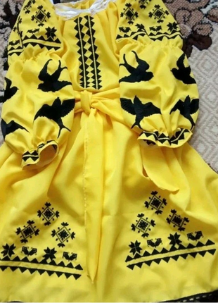 Жовта вишиванка сукня для дівчинки