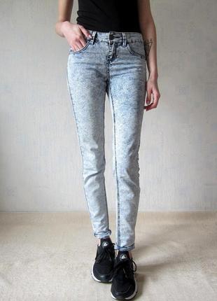 Трендовые джинсы варенки с высокой талией new look