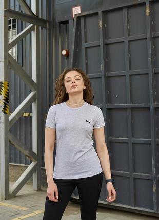 Жіноча футболка puma сіра