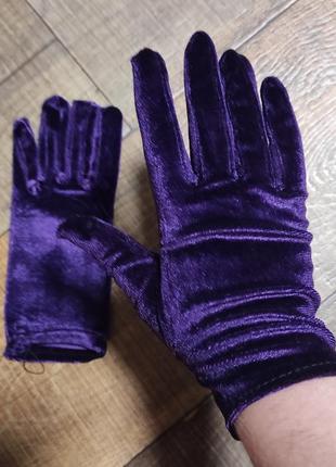 Перчатки фиолетовые короткие велюр
