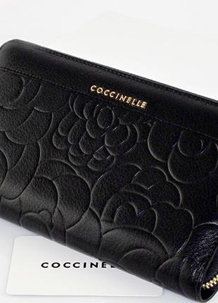 Жіночий гаманець Coccinelle