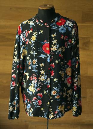 Черная блузка с цветочным принтом (италия), размер м